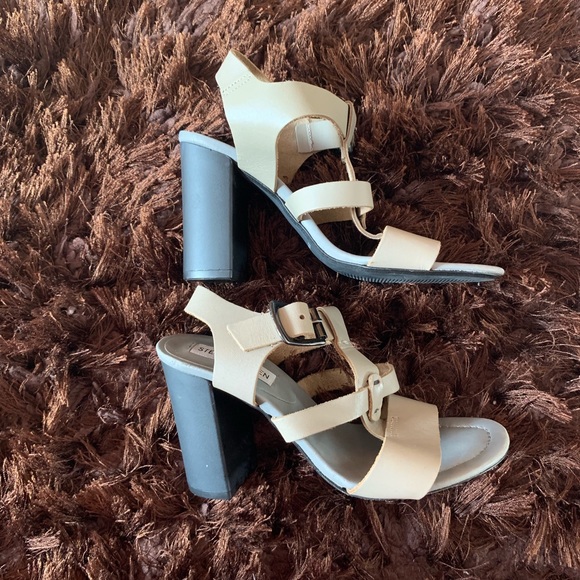 Steve Madden Heels - Picture 2 of 7